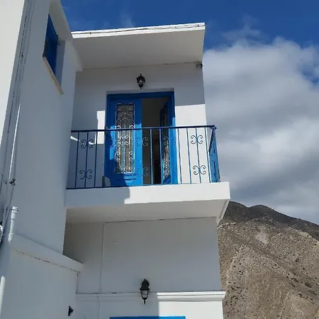 Archontiko Traditional House 1850 בית נופש