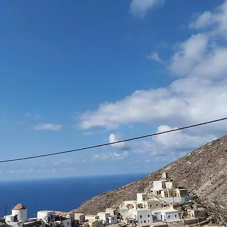 Archontiko Traditional House 1850 בית נופש Olympos (Karpathos)