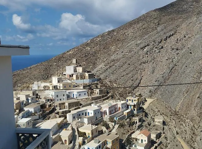 Archontiko Traditional House 1850 بيت للعطل Olympos (Karpathos)
