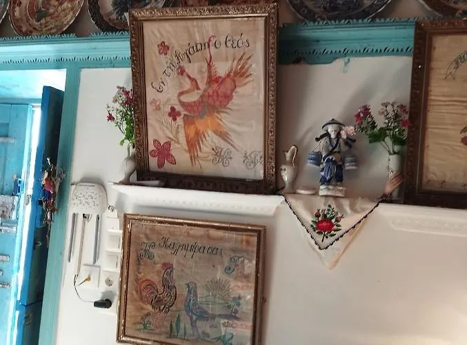 Archontiko Traditional House 1850 Olympos (Karpathos)